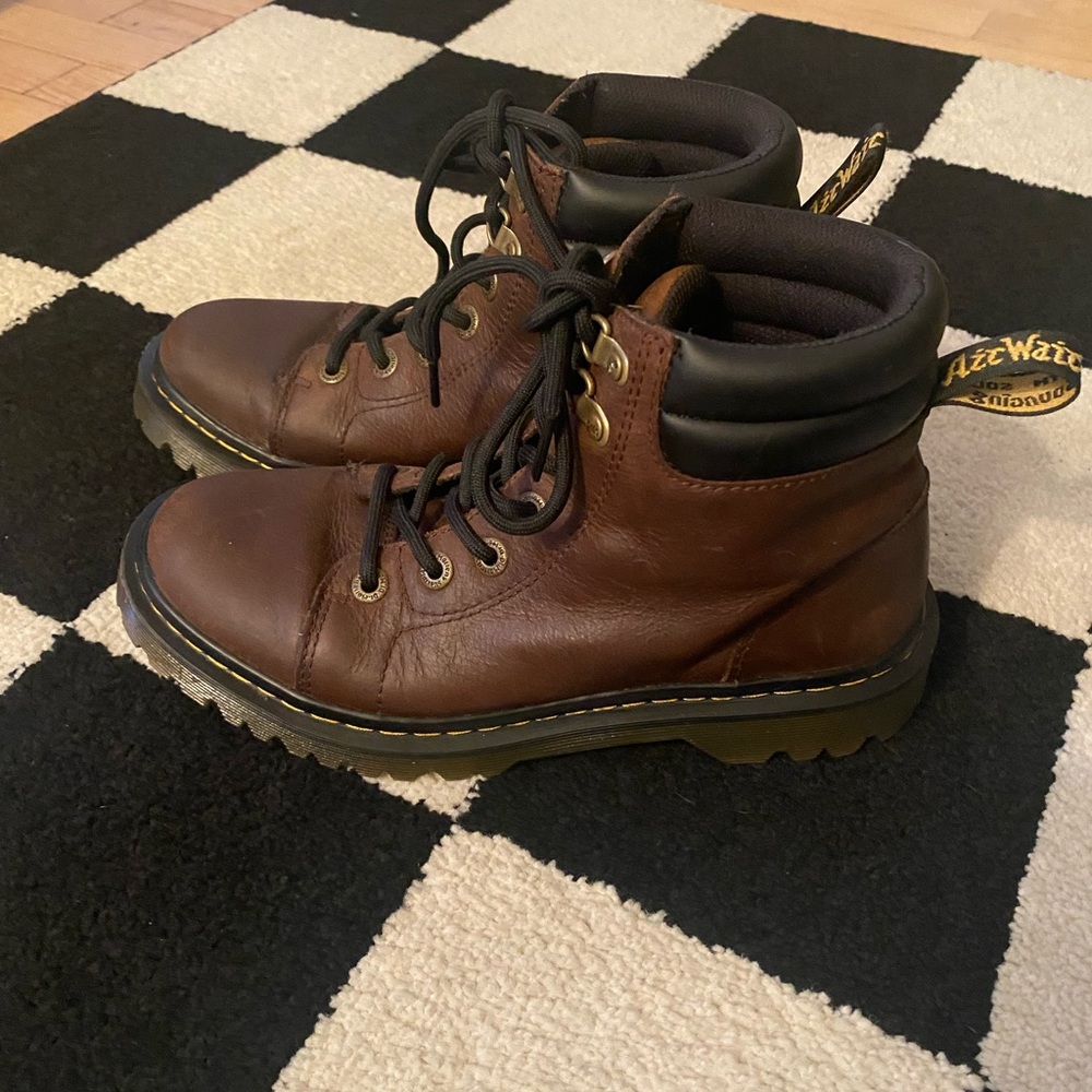 Dr. Marten Faora Boots SZ 7